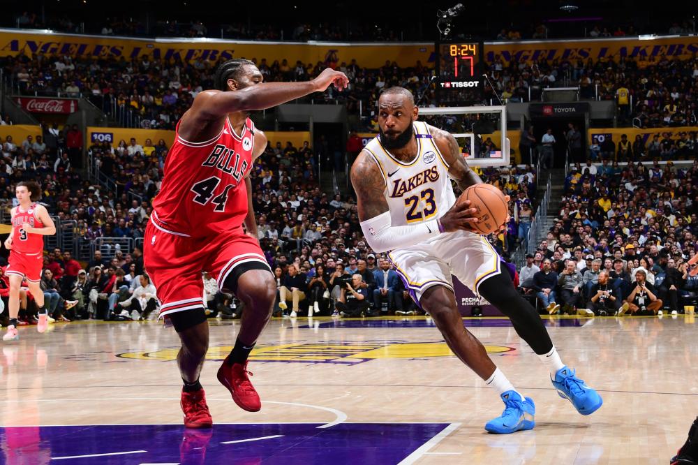 着一场激烈 着一场激烈