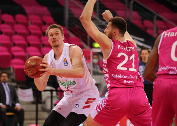 闯入女单八 闯入女单八