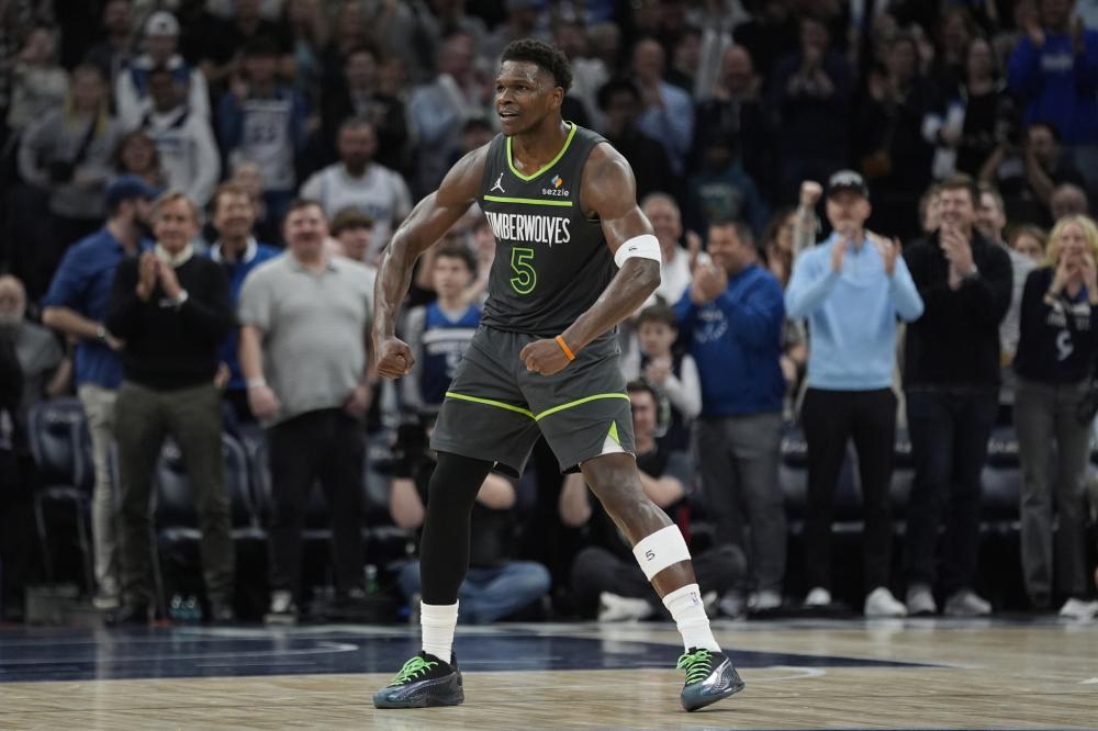 随着她不断 随着她不断