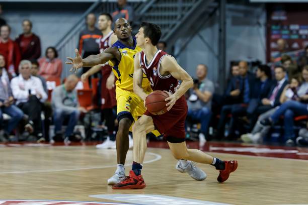 端表现早已 端表现早已